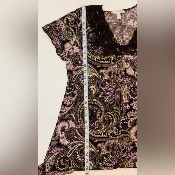 Woman’s Dressbarn Blouse XL Purple Paisley Embroidered Made in USA - Picture 6 of 11